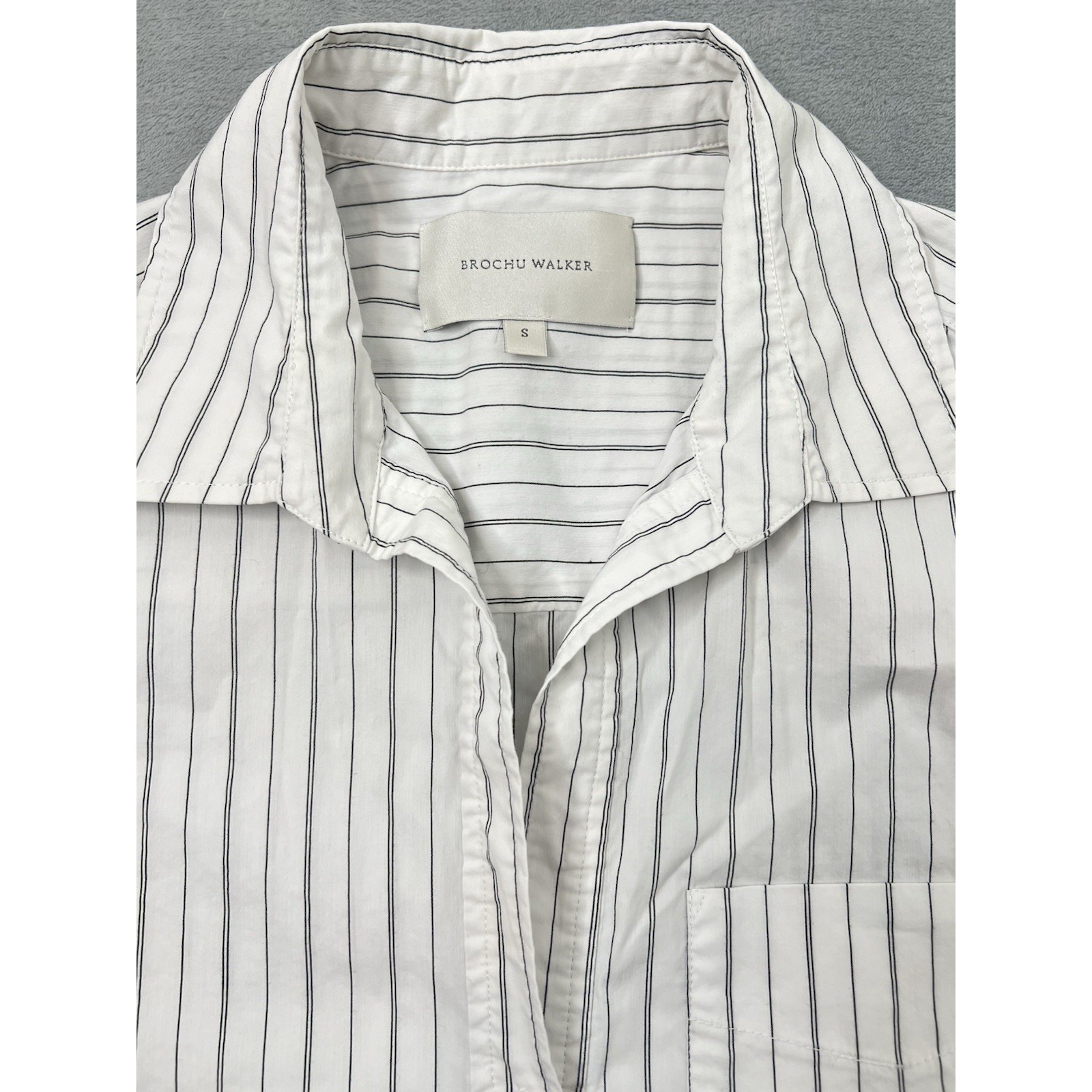 Brochu Walker Essential Shirt Womens Small White Oxford Black Pinstriped Jcp388 — image 3 of 8